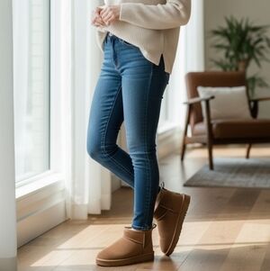 BearPaw Women's Retro Super Shorty Ankle Boots